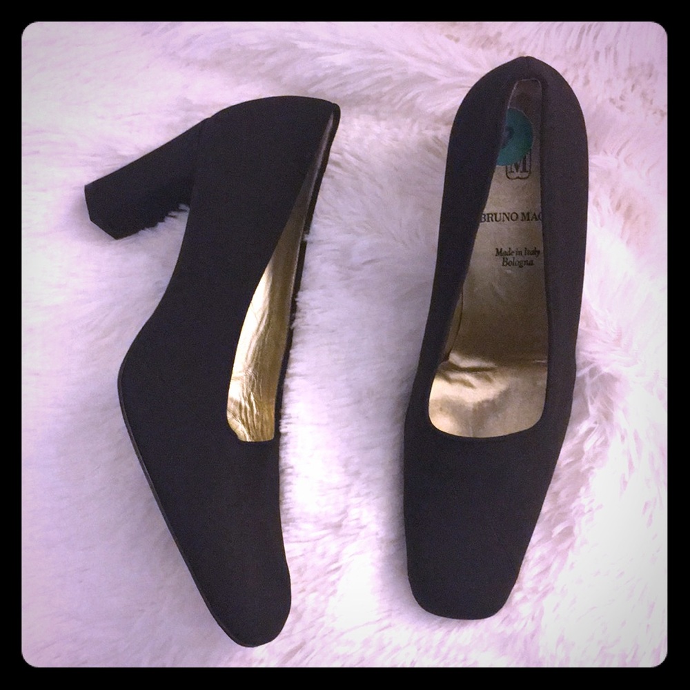 Bruno Magli Black Heels with Gold Interior